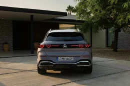 Mercedes-Benz GLC ใหม่ไฟฟ้าล้วน 2026  หน้ากระจังใหญ่จน BMW ยังต้องเหลียว กับจอ Hyperscreen 39 นิ้วเต็มแดชบอร์ด