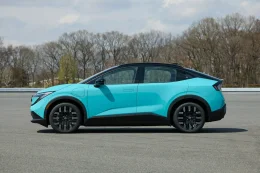 Nissan Leaf เจนใหม่ พับจาก hatchback มาเป็น crossover ไฟฟ้าล้วน พร้อมลุยตลาดโลก (อาจจะเข้าไทย)