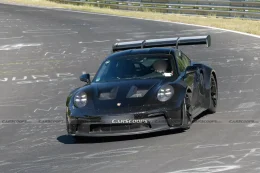 Porsche 911 GT2 RS รุ่นใหม่โผล่ทดสอบ! บอดี้บานทะลุซุ้ม GT3 RS  ขุมพลังเทอร์โบไฮบริด แรงทะลุ 800 ม้า!