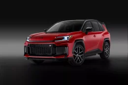 All-New Toyota RAV4 GR Sport โฉมใหม่ เปิดตัวแล้วครบทั้งยุโรป ญี่ปุ่น และอเมริกา บอกลาเครื่องเบนซินล้วน หันมาใช้เฉพาะ Hybrid และ Plug-in Hybrid เท่านั้น!