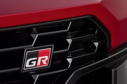 All-New Toyota RAV4 GR Sport โฉมใหม่ เปิดตัวแล้วครบทั้งยุโรป ญี่ปุ่น และอเมริกา บอกลาเครื่องเบนซินล้วน หันมาใช้เฉพาะ Hybrid และ Plug-in Hybrid เท่านั้น!