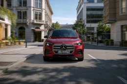 Mercedes-Benz GLA ใหม่ เปิดเกมครอสโอเวอร์เล็กยุคใหม่ มีทั้ง Hybrid และไฟฟ้าล้วน วิ่งไกลสุด 657 กม.