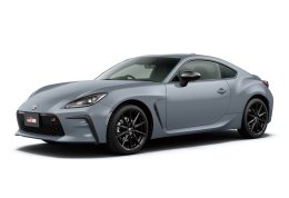 Toyota GR86 2026 ปรับเล็ก แต่ตรงใจสายขับ! สี Solid Gray กลับมาอีกครั้ง พร้อมอัปเกรดช่วงล่าง พวงมาลัย และ Eyesight ใหม่ 3 กล้อง