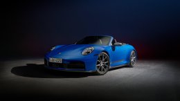 The New Porsche 911 Carrera T (992.2) มีให้เลือกทั้งแบบคูเป้และแบบเปิดประทุน (Cabriolet) มีให้เลือกแค่เกียร์ธรรมดา 6 สปีดเท่านั้น!