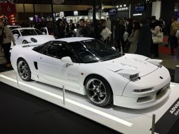 งานนี้ บ.ก. ของเราทุ่มสุดตัว ลงทุนบินตรงไปถึงญี่ปุ่นเพื่อเก็บภาพบรรยากาศ Tokyo Auto Salon 2026 มาฝากแฟนๆ แบบเอ็กซ์คลูซีฟ