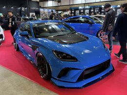 งานนี้ บ.ก. ของเราทุ่มสุดตัว ลงทุนบินตรงไปถึงญี่ปุ่นเพื่อเก็บภาพบรรยากาศ Tokyo Auto Salon 2026 มาฝากแฟนๆ แบบเอ็กซ์คลูซีฟ