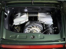 Singer บุกญี่ปุ่นอย่างเป็นทางการ! ขน 911 Classic Turbo โชว์ตัวงาน TAS 2026 พร้อมเปิดบริการ Bespoke เต็มตัวผ่าน Cornes Motors