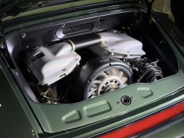 Singer บุกญี่ปุ่นอย่างเป็นทางการ! ขน 911 Classic Turbo โชว์ตัวงาน TAS 2026 พร้อมเปิดบริการ Bespoke เต็มตัวผ่าน Cornes Motors