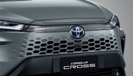 Corolla Cross 2026 อัปเกรดใหม่! GR Sport หล่อดุขึ้น พร้อมรุ่นเริ่มต้น HEV Smart ราคาต่ำล้าน