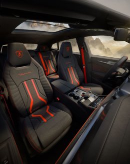 Lamborghini เปิดตัว Urus Performante SE ขุมพลัง PHEV 812 PS แรงที่สุดในตระกูล แต่ 0-100 กม./ชม. ยัง 3.3 วินาที