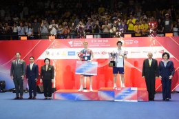 โตโยต้าร่วมแสดงความยินดี วิว กุลวุฒิ คว้าแชมป์ชายเดี่ยว สมัยที่ 2 พร้อมถ้วยพระราชทาน ในการแข่งขันแบดมินตันรายการ TOYOTA Thailand Open 2025