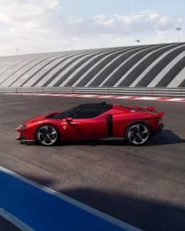 Ferrari เปิดตัว 849 Testarossa ซูเปอร์คาร์รับไม้ต่อ SF90 ที่หมดวาระ กลับมาด้วยดีไซน์สไตล์ Retro Future หวนลํารึก Ferrari Testarossa ในยุค 1970 