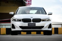 BMW ประเทศไทย ส่งทัพยนตรกรรมสู่งาน BMW Xpo 2024 นำโดย BMW 320d Sport ยนตรกรรมสปอร์ตซีดานยอดนิยมในราคาที่จับต้องได้ พร้อมอีกหลายรุ่นและข้อเสนอสุดพิเศษอีกมากมาย