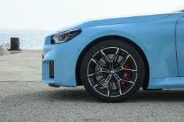 BMW M2 xDrive เปิดตัวแล้ว! M2 ขับ 4 คันแรกในประวัติศาสตร์ เร็วขึ้น แต่ยังดริฟต์ได้เหมือนเดิม