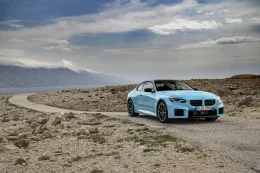 BMW M2 xDrive เปิดตัวแล้ว! M2 ขับ 4 คันแรกในประวัติศาสตร์ เร็วขึ้น แต่ยังดริฟต์ได้เหมือนเดิม
