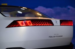 บีเอ็มดับเบิลยู เปิด Vision Neue Klasse ครั้งแรกในไทย เผยโฉมต้นแบบแห่งอนาคต สู่ยุคใหม่ของยนตรกรรมไฟฟ้า