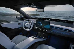 BMW เปิดศักราชใหม่อย่างเป็นทางการกับ iX3 รุ่นปี 2026 SUV พลังไฟฟ้าคันแรกบนแพลตฟอร์ม Neue Klasse ที่ว่ากันว่าเป็นรากฐานอนาคตของแบรนด์!