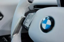 BMW เปิดศักราชใหม่อย่างเป็นทางการกับ iX3 รุ่นปี 2026 SUV พลังไฟฟ้าคันแรกบนแพลตฟอร์ม Neue Klasse ที่ว่ากันว่าเป็นรากฐานอนาคตของแบรนด์!