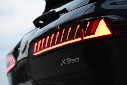 เคาะราคาไทยแล้ว! BMW iX3 Neue Klasse (2026) ค่าตัว 3,599,000 บาท สเปกจัดเต็มวิ่งไกล 805 กม. ชาร์จไวระดับประวัติศาสตร์!