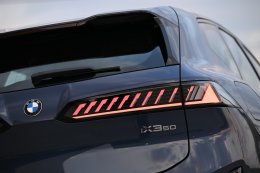 เคาะราคาไทยแล้ว! BMW iX3 Neue Klasse (2026) ค่าตัว 3,599,000 บาท สเปกจัดเต็มวิ่งไกล 805 กม. ชาร์จไวระดับประวัติศาสตร์!