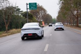 ถังเดียวเอาอยู่! BYD SEAL 5 DM-i โชว์อึดวิ่งเชียงราย-กรุงเทพฯ 1,200 กม. ไม่ต้องแวะเติมน้ำมัน แบตเหลือๆ ในราคาแค่ 5.9 แสน!