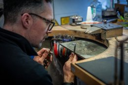 นิยามใหม่ของความ Luxury! Bentley จับมือ Boodles แบรนด์จิวเวลรี่ระดับตำนาน รังสรรค์งานคราฟต์สุดประณีตลงในยนตรกรรมรุ่นล่าสุด