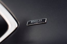 นิยามใหม่ของความ Luxury! Bentley จับมือ Boodles แบรนด์จิวเวลรี่ระดับตำนาน รังสรรค์งานคราฟต์สุดประณีตลงในยนตรกรรมรุ่นล่าสุด