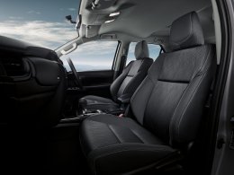รุ่นย่อยใหม่ FORTUNER LEADER S ในเครื่องยนต์ 2.4 ดีเซลลิตร 150 แรงม้า ประหยัดน้ำมันได้ถึง 14.3 กม./ลิตร ในราคาจับต้องได้เพียง 1,239,000