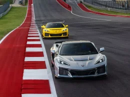 Corvette ZR1X 2026 เมื่อ ยักษ์อเมริกัน ตื่นขึ้นพร้อม 1,250 แรงม้า และขับเคลื่อนสี่ล้อไฟฟ้า!