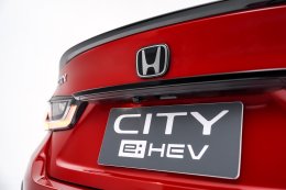 เปิดตัวในไทย! Honda City Minorchange 2026 ราคา 569,000 - 749,000 บาท ปรับโฉมใหม่ เพิ่มกล้อง 360° จอ 10 นิ้ว และ Wireless Charger ราคาถูกลงสูงสุด 50,000 บาท