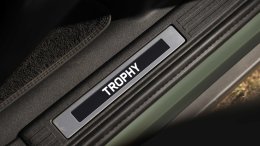 แลนด์โรเวอร์เปิดตัว Defender 110 Trophy Edition รุ่นพิเศษ พร้อมเปิดรับผู้กล้าร่วมการแข่งขันผจญภัยระดับโลก!