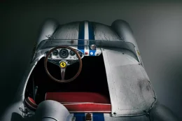 เลอค่า! Ferrari Testa Rossa ฉบับจิ๋วไฟฟ้า 75% ผลงานแฮนด์เมดถูกลิขสิทธิ์ ผลิตเพียง 3 คันทั่วโลก!