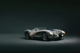เลอค่า! Ferrari Testa Rossa ฉบับจิ๋วไฟฟ้า 75% ผลงานแฮนด์เมดถูกลิขสิทธิ์ ผลิตเพียง 3 คันทั่วโลก!