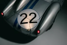 เลอค่า! Ferrari Testa Rossa ฉบับจิ๋วไฟฟ้า 75% ผลงานแฮนด์เมดถูกลิขสิทธิ์ ผลิตเพียง 3 คันทั่วโลก!