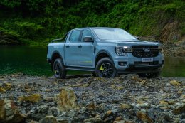 Ford Ranger WOLFTRAK เปิดตัวในไทย! รุ่นใหม่แทรกกลาง XLS และ Wildtrak เริ่ม 949,000 บาท ได้ดีเซล 2.0 Turbo 170 แรงม้า เกียร์ 10AT มีทั้ง 2WD และ 4WD