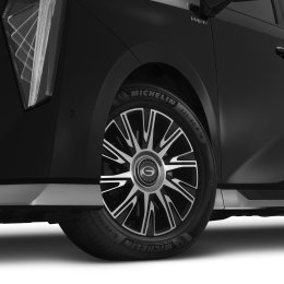 GAC ประเทศไทย เปิดตัว GAC M8 PHEV ราคาเริ่ม 2.499 ล้านบาท