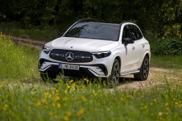 เปิดตัว The All-New Electric GLC อย่างเป็นทางการในไทย! พร้อมพาเจาะดีไซน์จากช่วง "Designer Talk Session" 