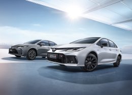  เปิดราคาอย่างเป็นทางการ NEW Toyota Corolla ALTIS MY2024 เริ่มต้น 894,000.- ใช้ขุมพลังไฮบริด แบตเตอรี่ไฮบริดใหม่ แบบ Lithium-ion