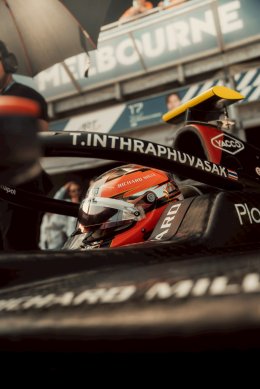 เติ้น ทัศนพล ประเดิม F2 ปี 2026 สุดเดือด! เก็บ 13 แต้มรวดจากเมลเบิร์น ผงาดคว้า Top 4 เรซเปิดสนาม