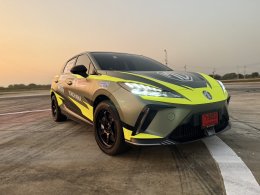 เอ็มจี ส่ง NEW MG4 ELECTRIC รุ่น XPOWER โชว์ศักยภาพ อีวีตัวจี๊ด บนสนามแข่ง ในรายการ Gymkhana GC Grid Competition Series 2025 By Harson Tyres