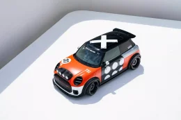Mini JCW ควง Deus Ex Machina โชว์ผลงานสุดโต่ง "Machina & Skeg" คันเดียวในโลก