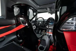 Mini JCW ควง Deus Ex Machina โชว์ผลงานสุดโต่ง "Machina & Skeg" คันเดียวในโลก