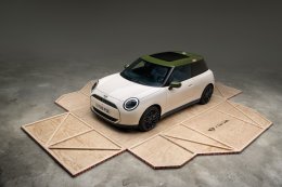 เปิดตัว MINI Cooper Paul Smith Edition รุ่นพิเศษรับปี 2569 ดีไซน์สุดจี๊ด พลังไฟฟ้า 100% เคาะราคา 1.899 ล้านบาท