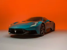 Maserati MCPURA: หล่อจัดกว่าเดิม ดิบขึ้นอีกขั้น "ตัวตนใหม่" ที่ได้แรงบันดาลใจจาก GT2 Stradale ทั้งภายนอกและภายใน