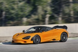 McLaren Bangkok ร่วมฉลองแบรนด์แมคลาเรนครบรอบ 60 ปี เปิดตัวรถรุ่นใหม่ล่าสุด Mclaren 750S รุ่น Coupé