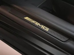 Mercedes-AMG GT APXGP Edition รุ่นพิเศษสุดเท่ฉลองหนัง F1 ของ Brad Pitt  สร้างจริง แค่ 52 คันทั่วโลก!