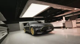 Mercedes-AMG GT APXGP Edition รุ่นพิเศษสุดเท่ฉลองหนัง F1 ของ Brad Pitt  สร้างจริง แค่ 52 คันทั่วโลก!