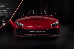 เปิดตัวหนึ่งในรุ่นลิมิเต็ดซีรีส์ Mythos "Mercedes-AMG PureSpeed" รถ SL Speedster F1 Halo Roof Bar