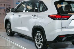 Toyota เปิดประสบการณ์ใหม่กับรถยนต์อเนกประสงค์ 7 ที่นั่งระดับพรีเมียม ALL-NEW TOYOTA INNOVA ZENIX