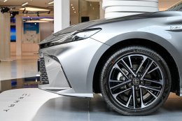 เปิดราคาอย่างเป็นทางการ ALL-NEW CAMRY เริ่มต้น 1.455 ล้านบาท! : ช่วงราคาแนะนำถึง 31 ตุลาคมนี้ ลดทันที 20,000 บาท!